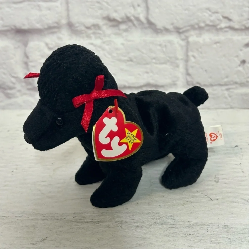 Ty Beanie Baby Gigi Dog 1997 Retired NWT